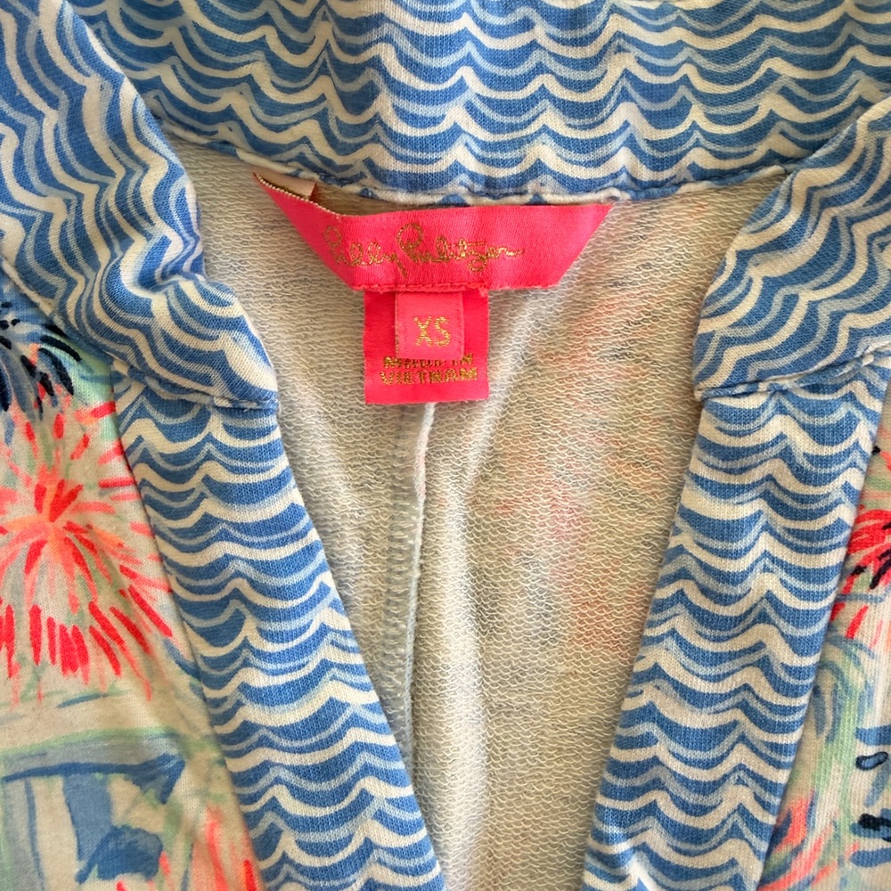 Lilly Pulitzer Wave & Coral Floral Sleeveless Shift Dress - Picture 2 of 4
